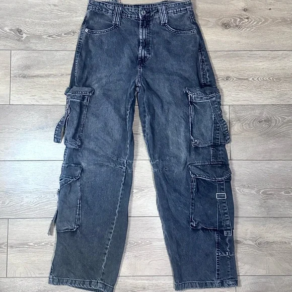 Zara Gray Wash Straight Wide Leg Cargo Pocket Jeans - Picture 6 of 15